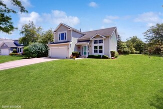 1267 Knollwood Cir, Crystal Lake, IL 60014