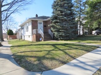 18 Arn Terrace, Secaucus, NJ 07094