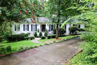 905 Glenview Cir, Jasper, AL 35501