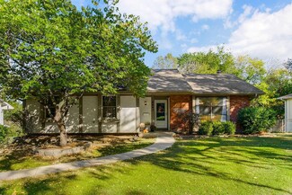 8841 Park St, Lenexa, KS 66215