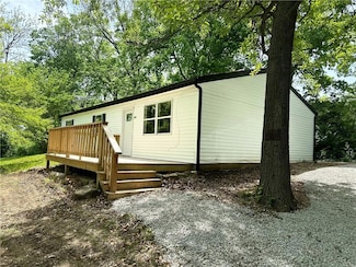 602 Parnell St, Richmond, MO 64085
