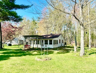 5524 Red Oak Dr, Beaverton, MI 48612