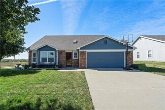 2743 Stratton Dr, Eudora, KS 66025