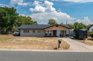 722 Wildabon Ave, Lake Wales, FL 33853