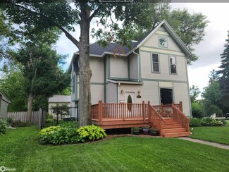 1204 3rd Ave, Grinnell, IA 50112