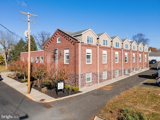 413 Jefferson St Unit 5, East Greenville, PA 18041