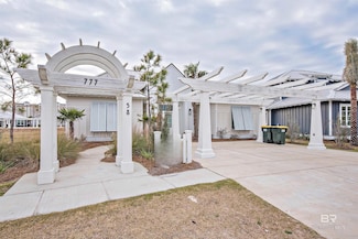 777 Kingston Ln, Gulf Shores, AL 36542