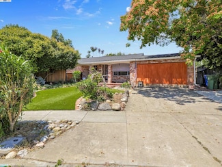 4961 Wheeler Dr, Fremont, CA 94538