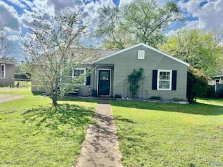 1305 16th Ave SE, Decatur, AL 35601