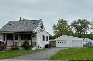 723 66th St, Niagara Falls, NY 14304