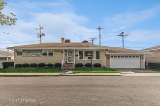 7249 W Berwyn Ave, Chicago, IL 60656