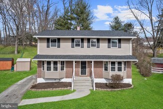 7 Evatt Ct, Randallstown, MD 21133