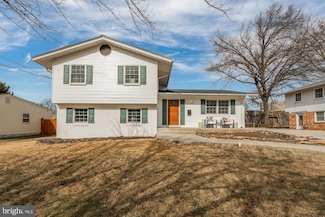 10302 Antietam Ave, Fairfax, VA 22030