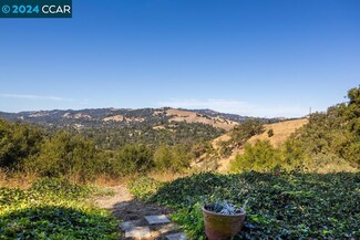 1284 Skycrest Dr Unit 4, Walnut Creek, CA 94595