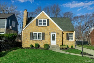 497 Mount Vernon Rd, Buffalo, NY 14226