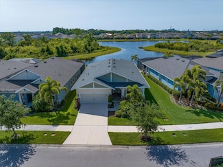 5547 Silver Sun Dr, Apollo Beach, FL 33572