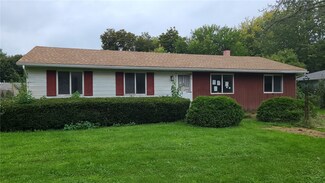 35 Brown St, Albion, NY 14411