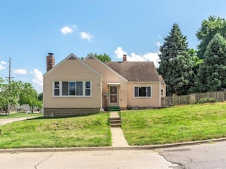 3548 Penn St, Saint Joseph, MO 64507