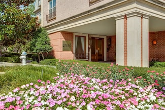 3303 Blackburn St Unit 402, Dallas, TX 75204