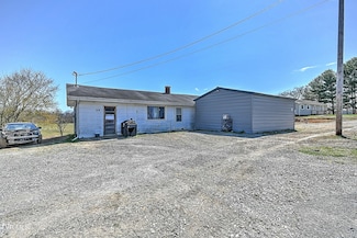 290 Butchertown Rd, Fall Branch, TN 37656