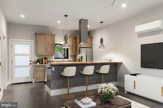 10 McCready's Alley, Lambertville, NJ 08530