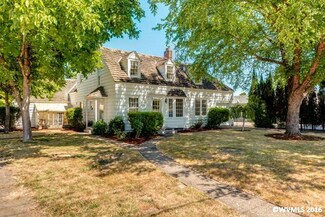 7580 NW Meadow Lake Rd, Carlton, OR 97111