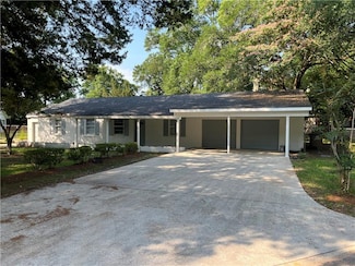 4651 Rosewood Dr, Mobile, AL 36608