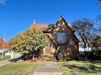 1217 Erie Blvd, Sandusky, OH 44870