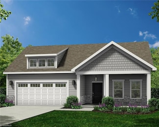 1110 Hudson Dr, Mebane, NC 27302