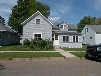 604 East St, Merrill, WI 54452