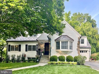 7211 Lenhart Dr, Chevy Chase, MD 20815