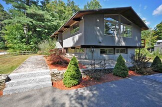 67 Cranmore Cir, North Conway, NH 03860