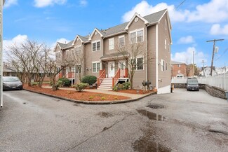 25 Hastings Ave Unit 4, Waltham, MA 02453