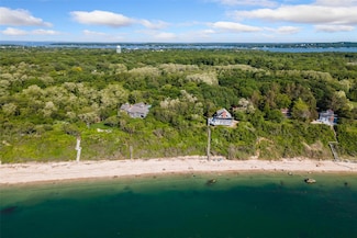 63615 North Rd, Greenport, NY 11944