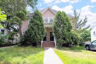 12 Frances St Unit 12, Newton, MA 02461