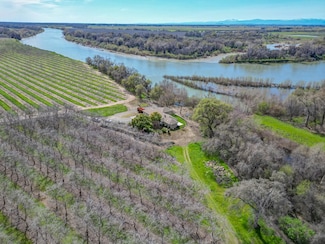 6725 Highway 99 E, Red Bluff, CA 96080
