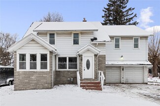 87 Howard Rd, Rochester, NY 14606