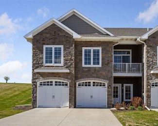 2881 Blue Sage Dr Unit A, Coralville, IA 52241