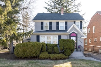 369 Maynard Dr, Buffalo, NY 14226