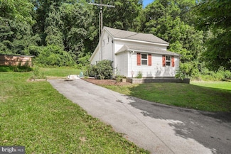 14008 Brown Rd, Smithsburg, MD 21783