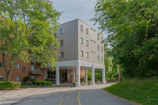 3675 Clague Rd Unit 316, North Olmsted, OH 44070