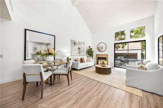 45 Briarglen Unit 64, Irvine, CA 92614