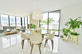 5252 NW 85th Ave Unit 302, Doral, FL 33166