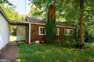 64 Valley Rd, Princeton, NJ 08540