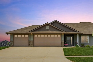 4056 Gemstone Rd, Marion, IA 52302