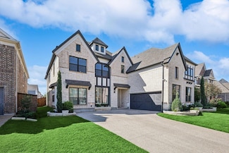 912 Southern Hills Way, Aubrey, TX 76227