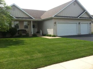 671 S Geneva St, Maple Park, IL 60151