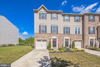 78 Village Green Ln, Gloucester Township, NJ 08081