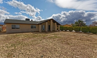 17817 Hackberry St, Hesperia, CA 92345