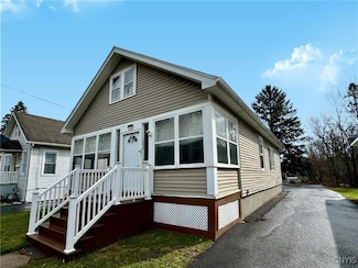 492 Trenton Ave, Utica, NY 13502